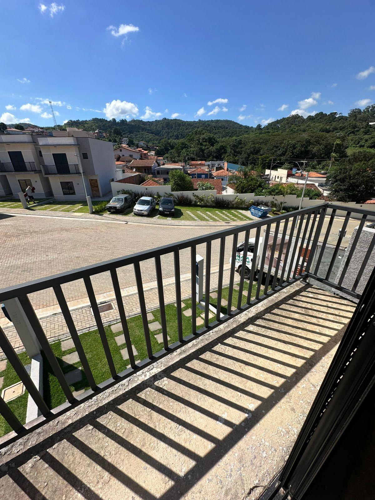 Sobrado Novo em  Condomínio Resort de São Roque!