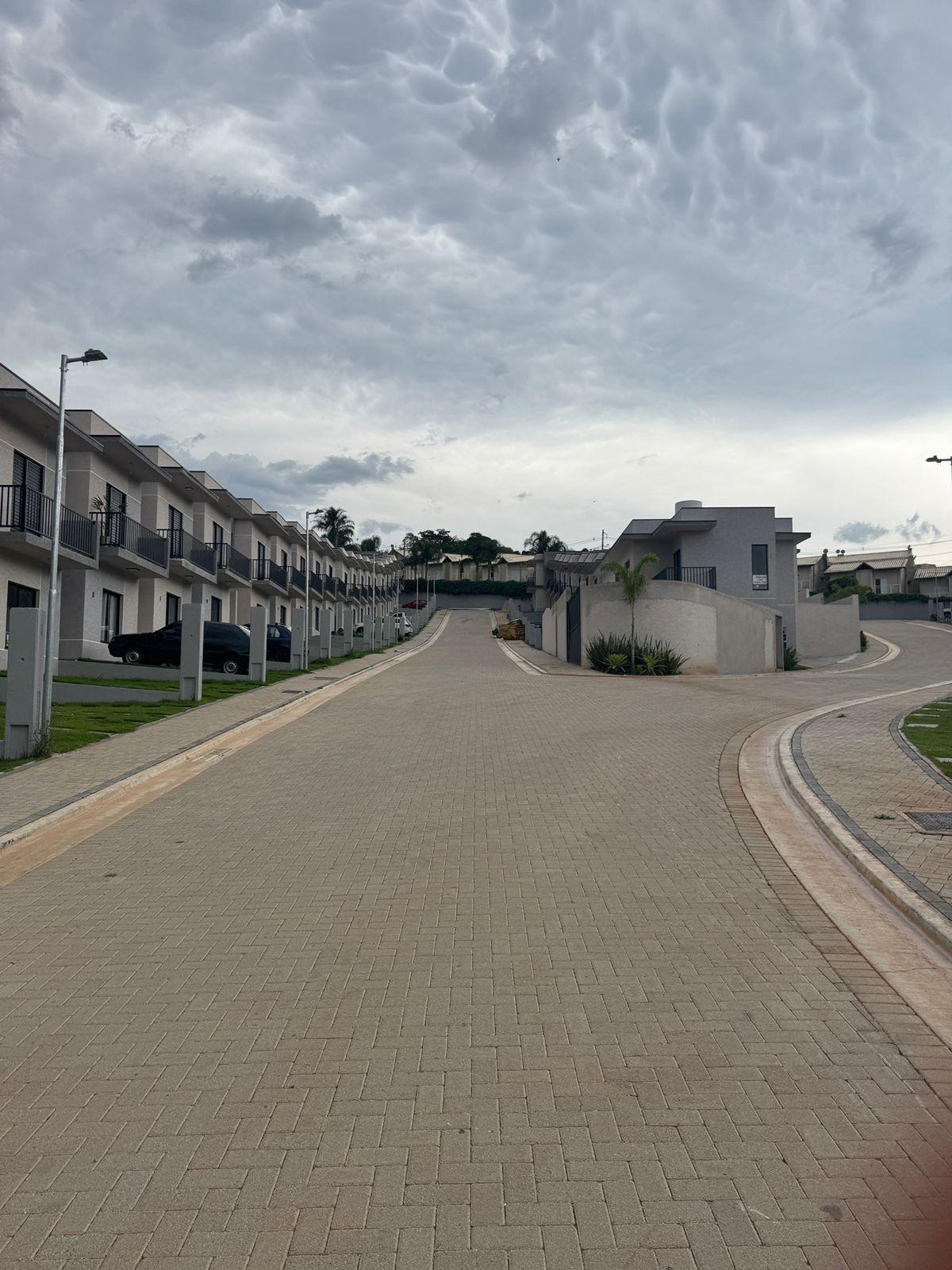 Sobrado Novo em  Condomínio Resort de São Roque!