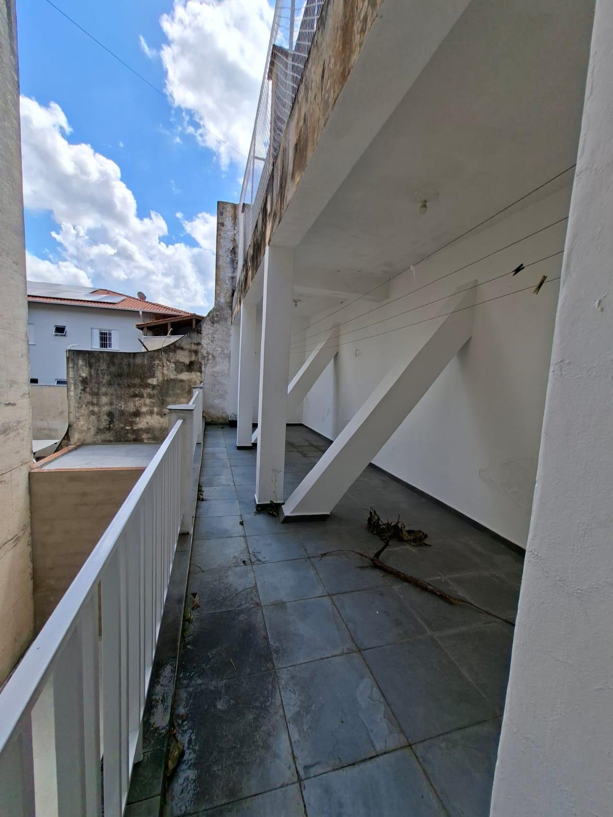 Apartamento Um por Andar  Próximo ao Centro de São Roque!