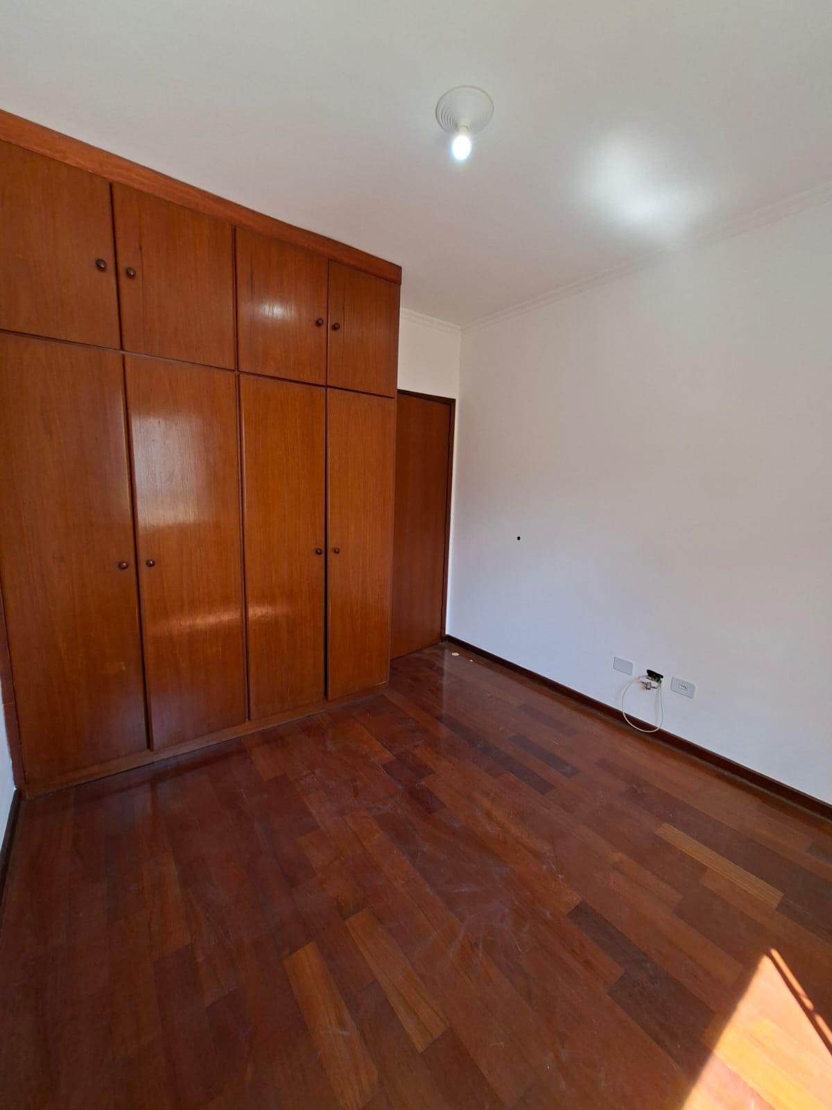 Apartamento Um por Andar  Próximo ao Centro de São Roque!