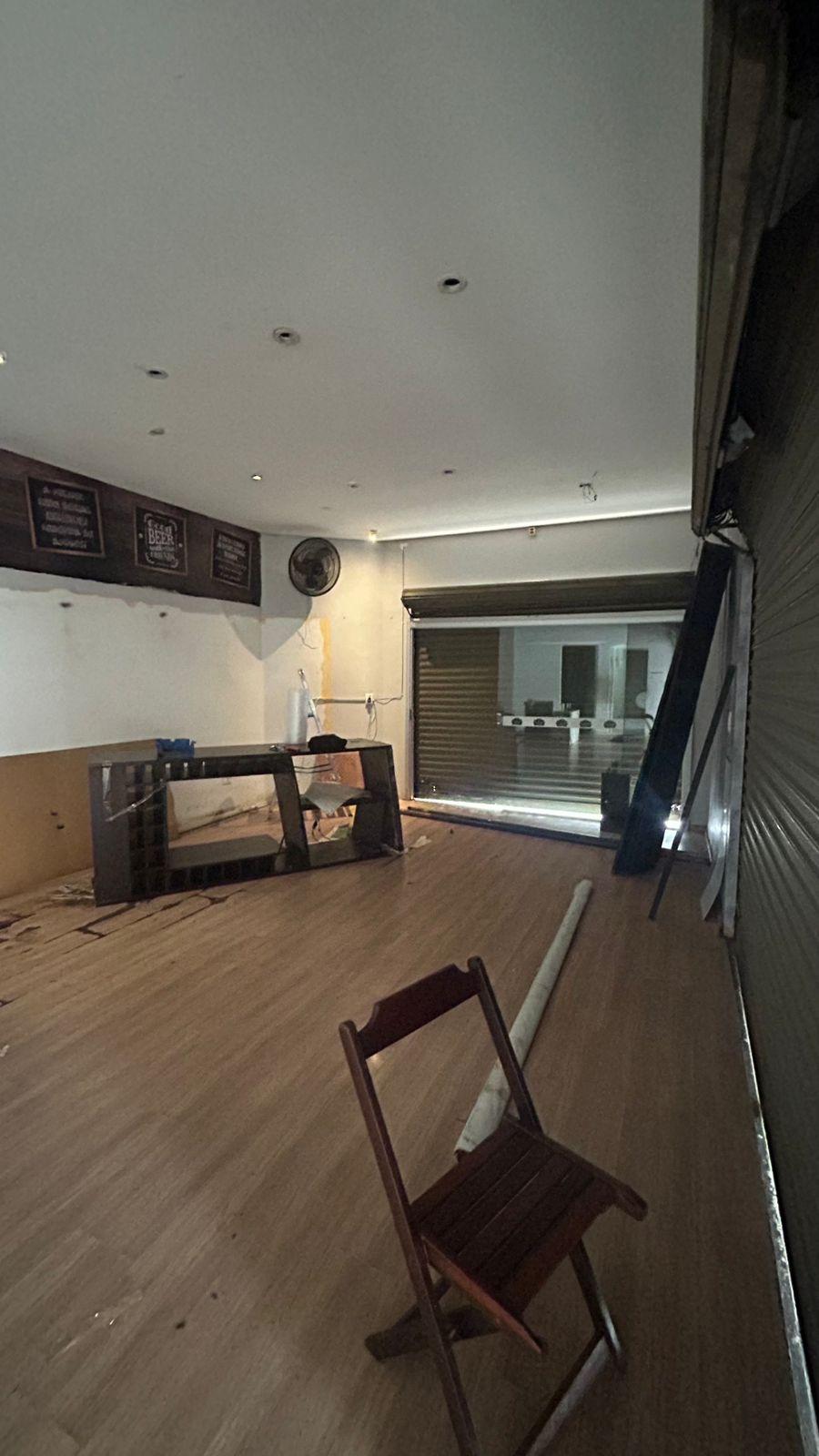 Ponto Comercial em Avenida Movimentada de São Roque!