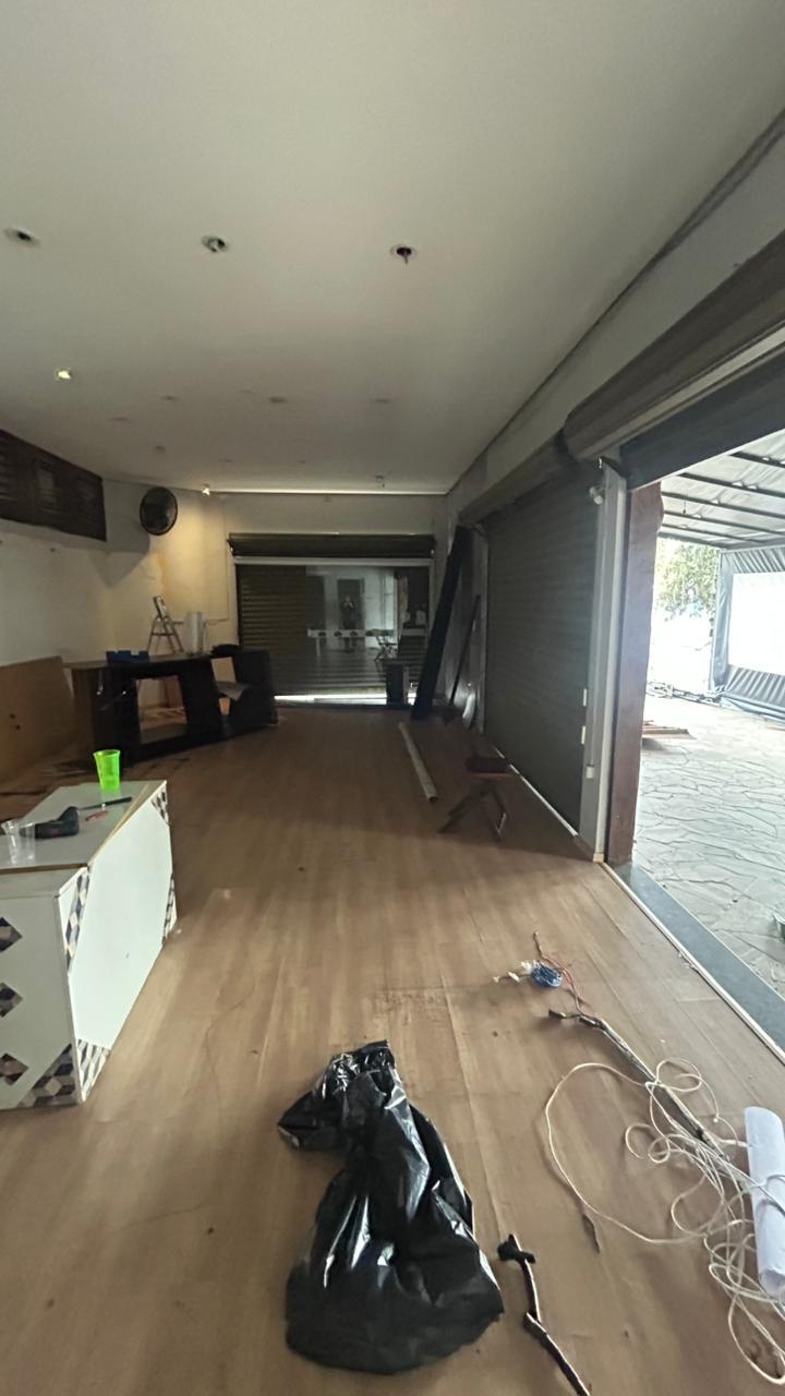 Ponto Comercial em Avenida Movimentada de São Roque!