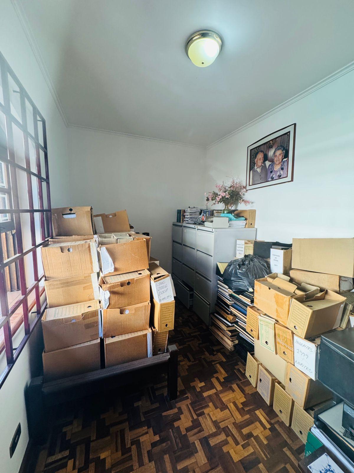 Casa Térrea Alto Padrão em São Roque!