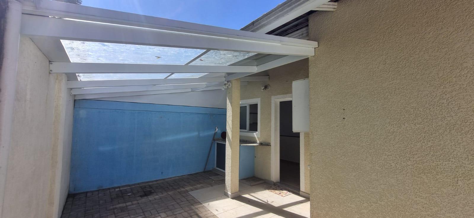 Casa Térrea em Condomínio Fechado! 