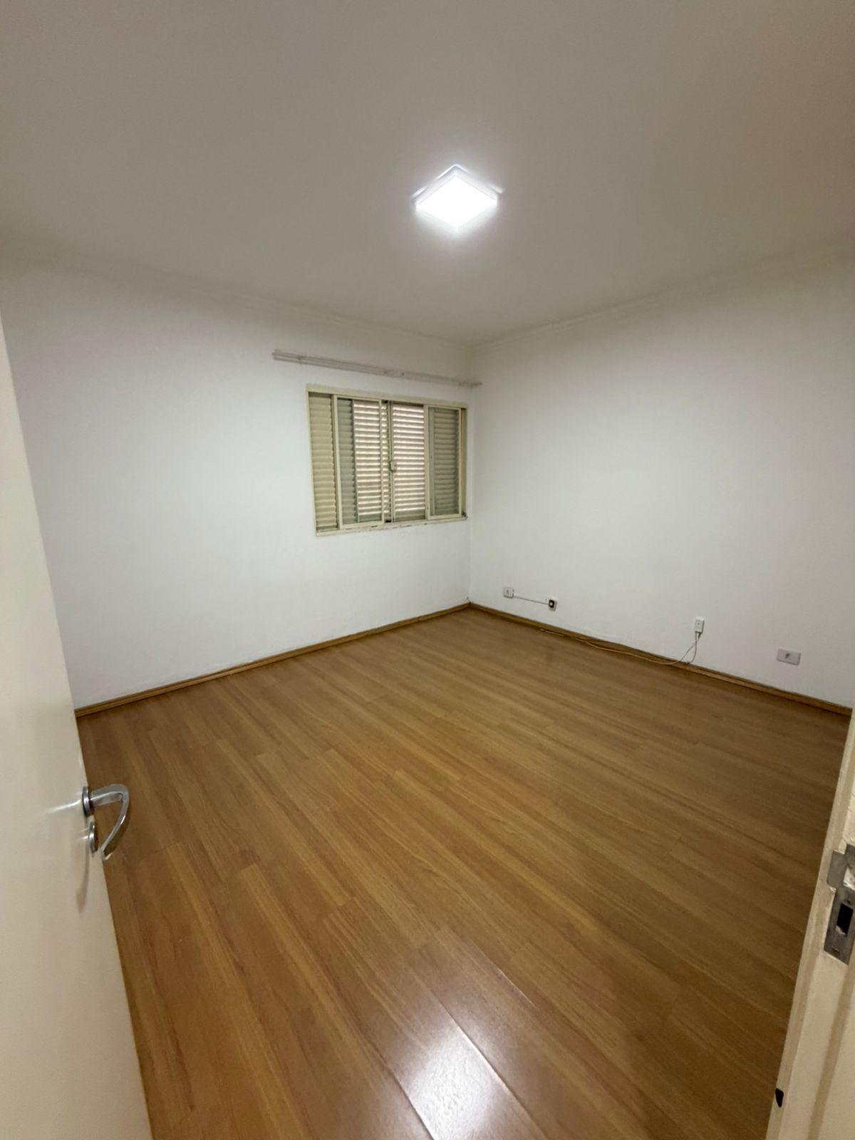 Casa Térrea no Centro de São Roque!