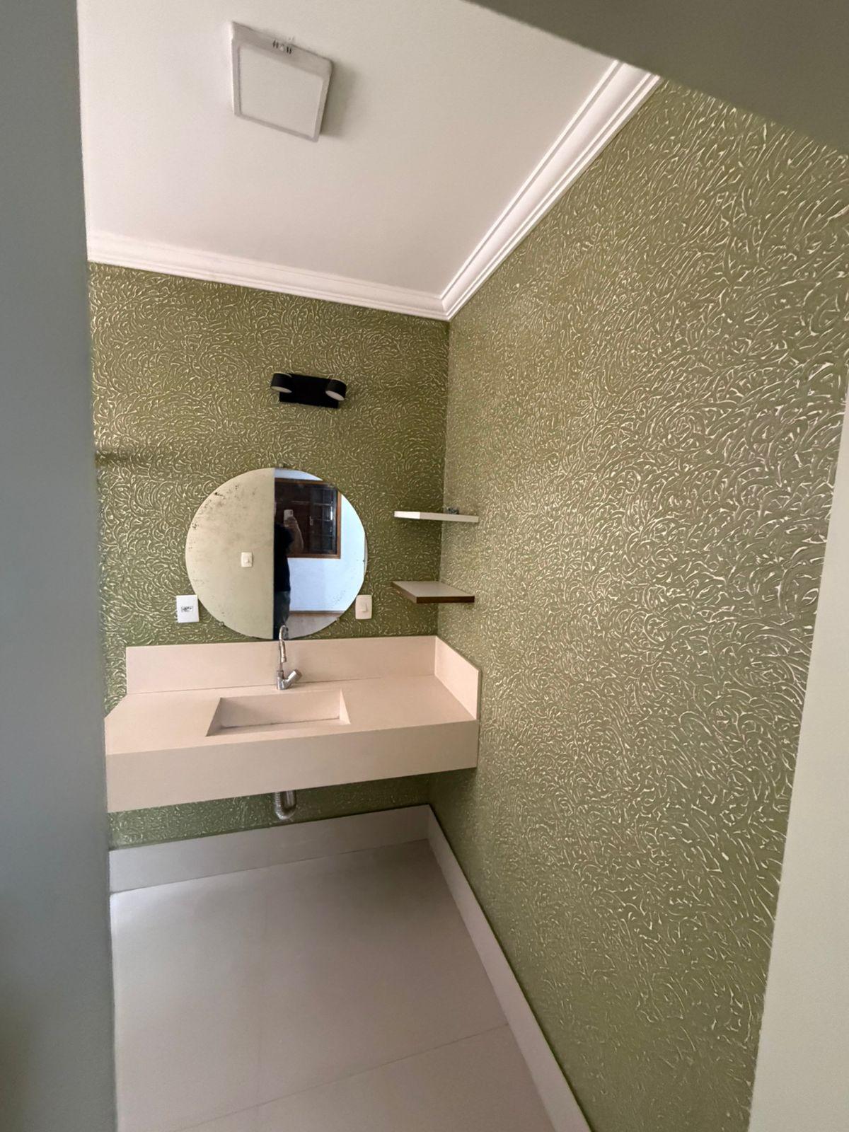 Casa Térrea no Centro de São Roque!