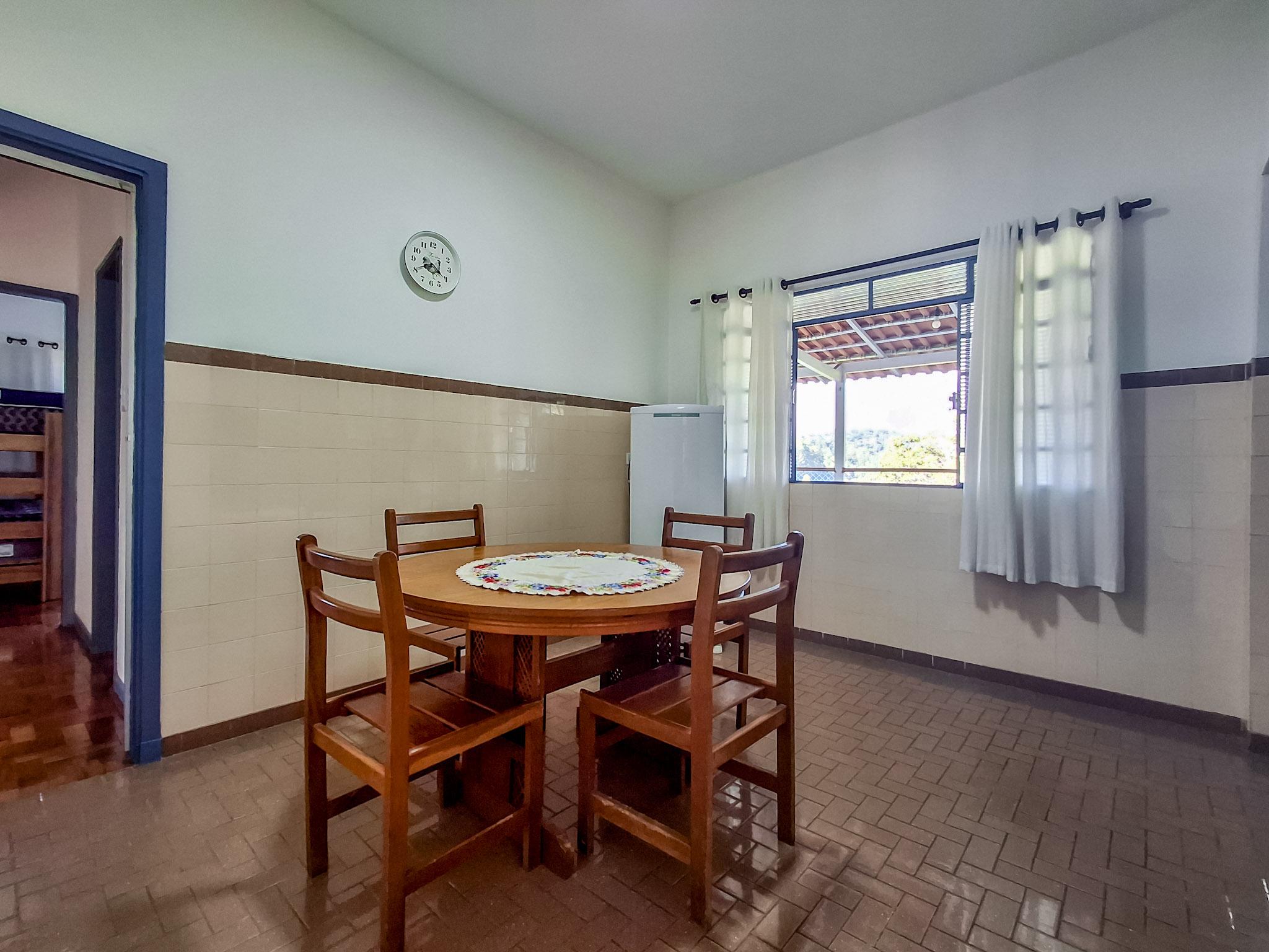 Chácara com 8.500 m² próximo a Estrada do Vinho em São Roque!  