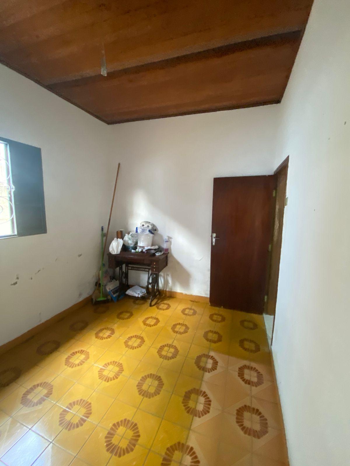 Casa Térrea no Centro de São Roque!