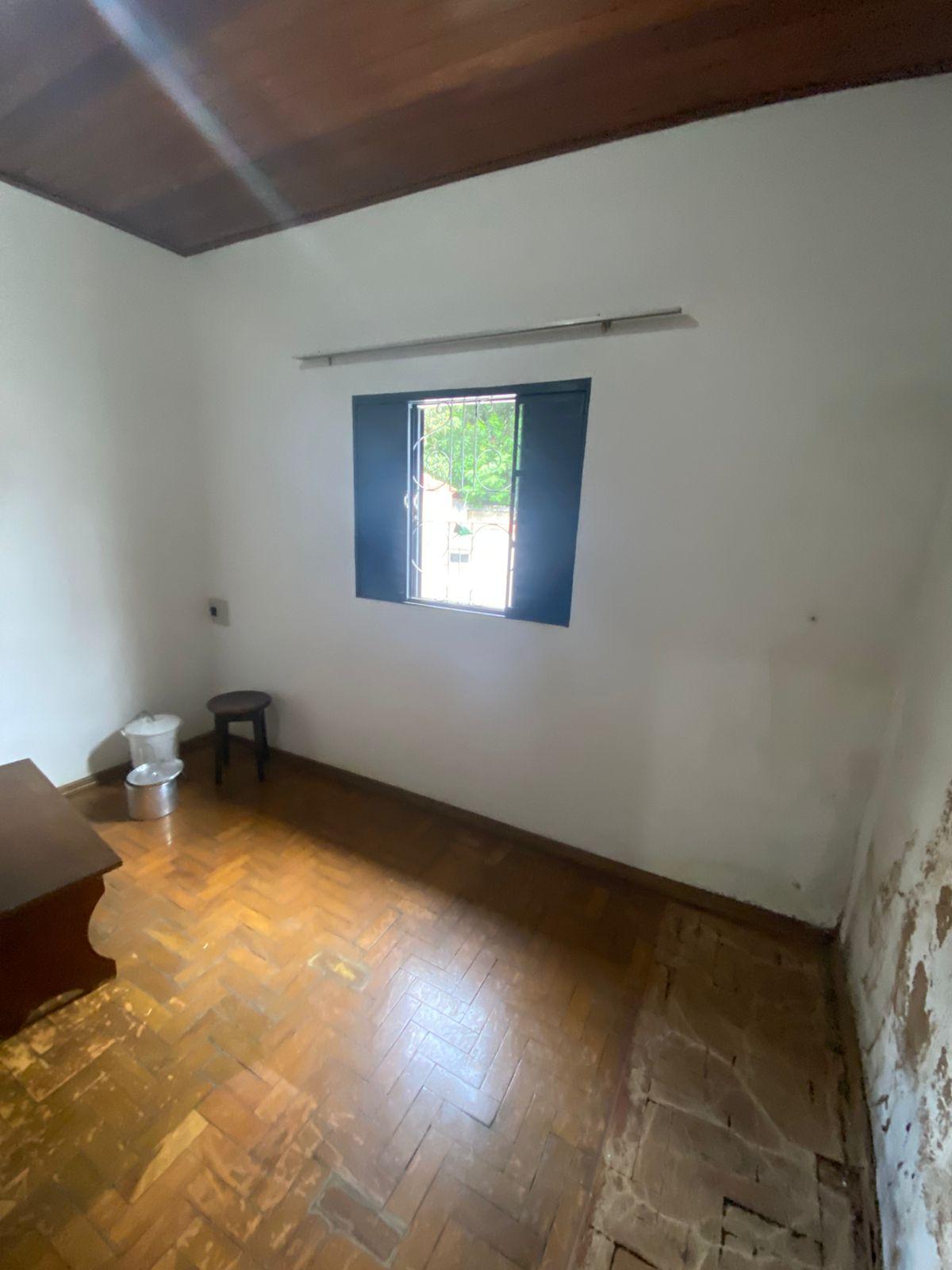 Casa Térrea no Centro de São Roque!