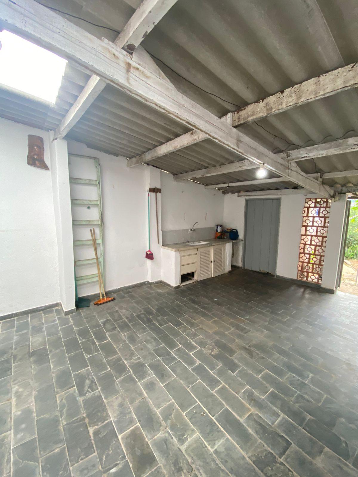 Casa Térrea no Centro de São Roque!