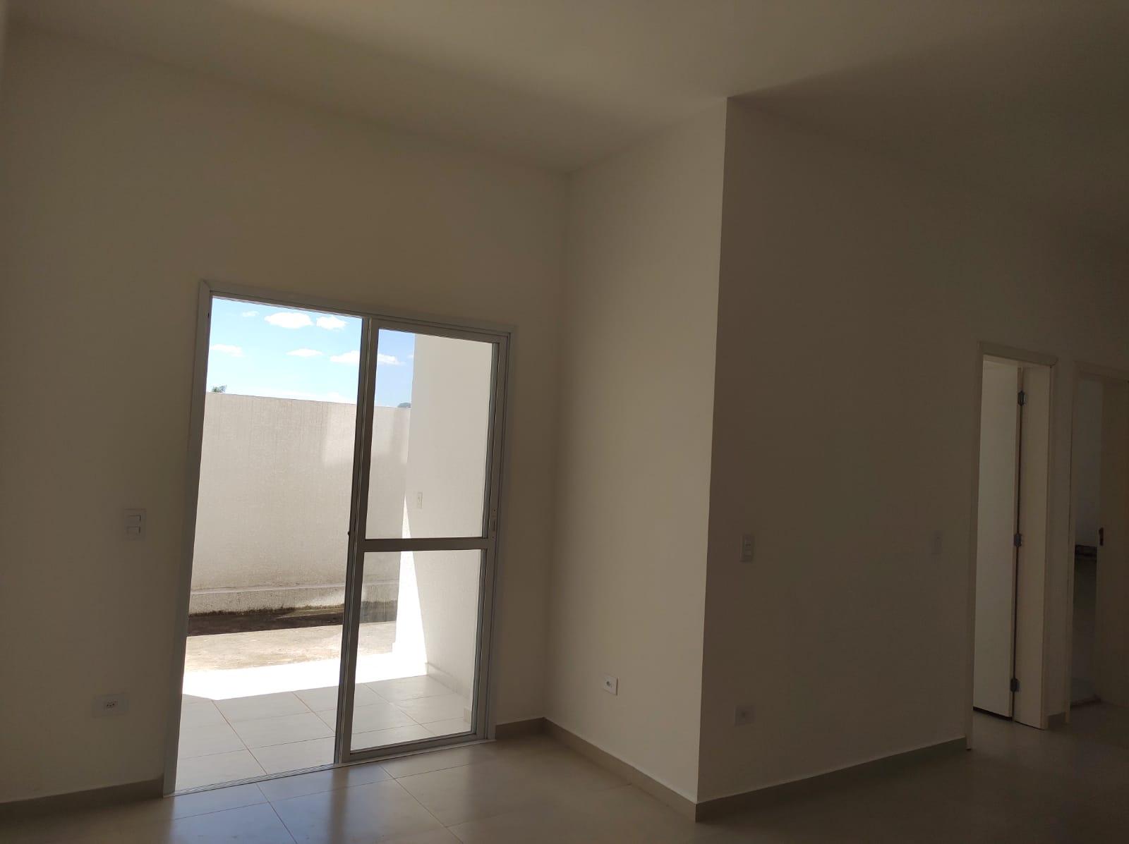 Apartamento com Quintal Próximo ao Centro de São Roque! 