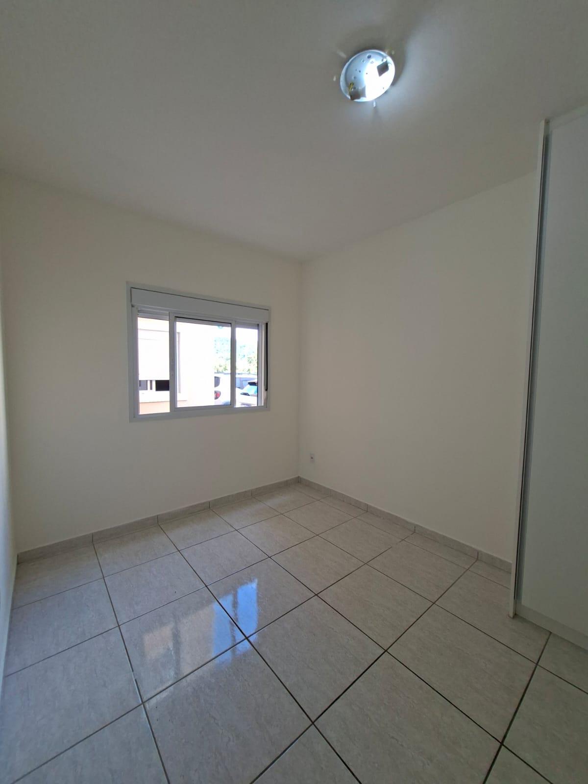 Apartamento Térreo em Condomínio Resort de São Roque!