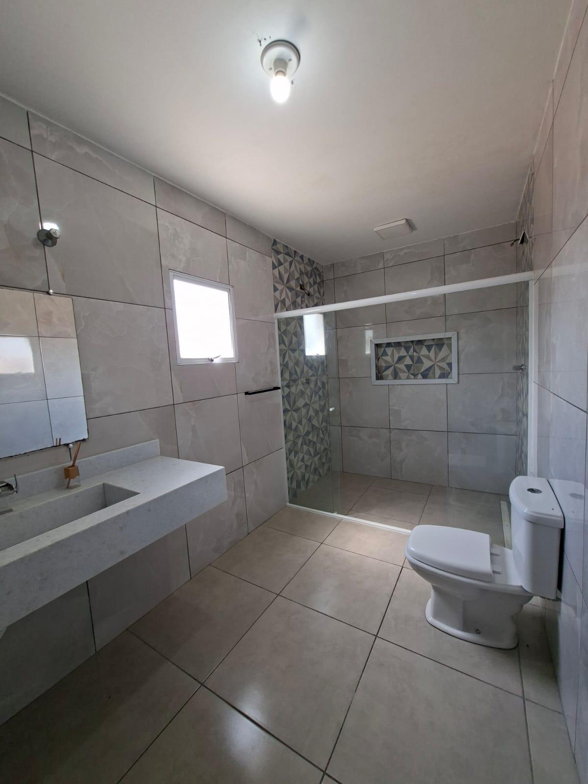 Sobrado com Quintal em São Roque!