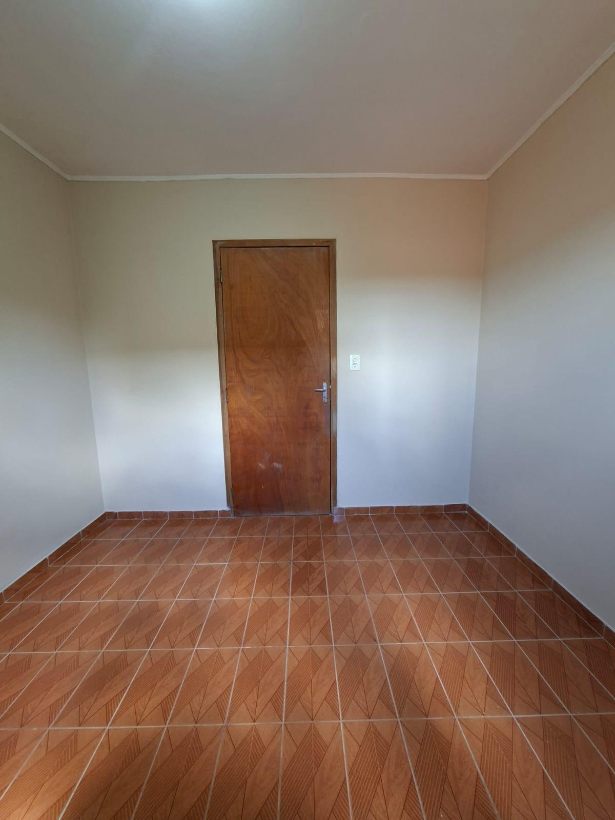 Sobrado com Quintal em São Roque!