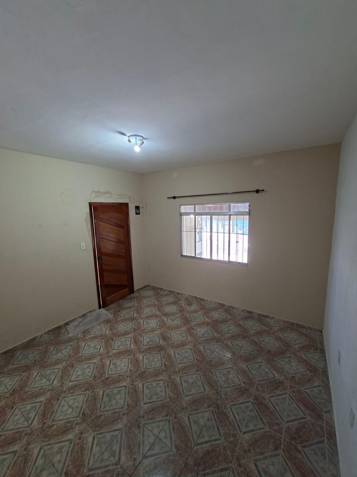 Sobrado com Quintal em São Roque!