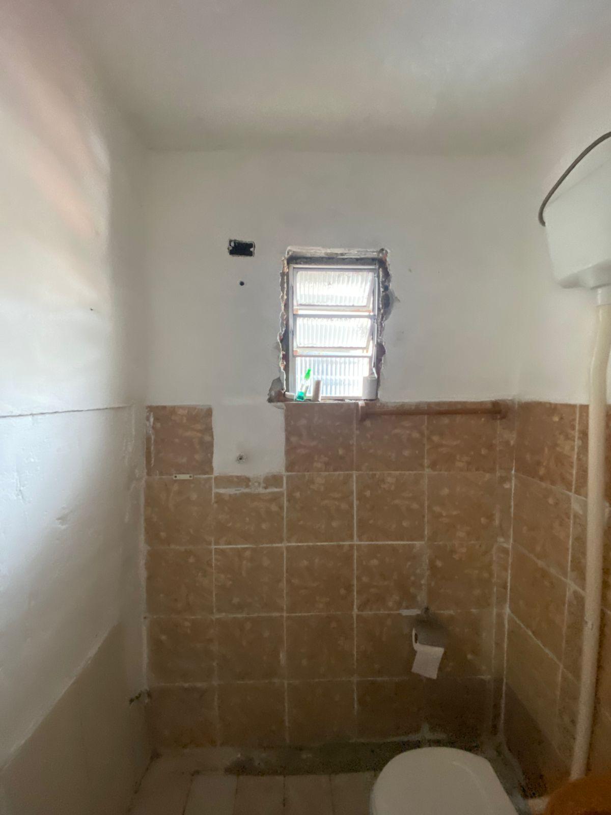 Sala em Andar no Centro de São Roque! 