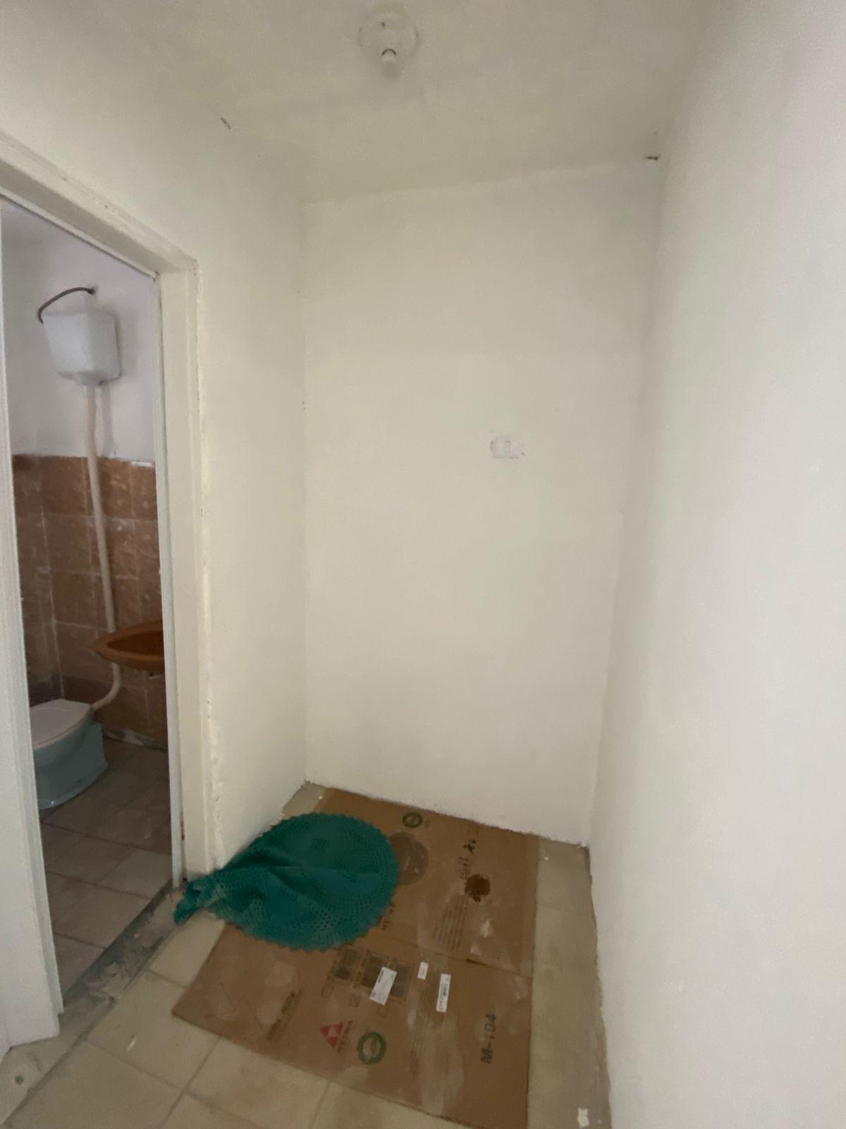 Sala em Andar no Centro de São Roque! 