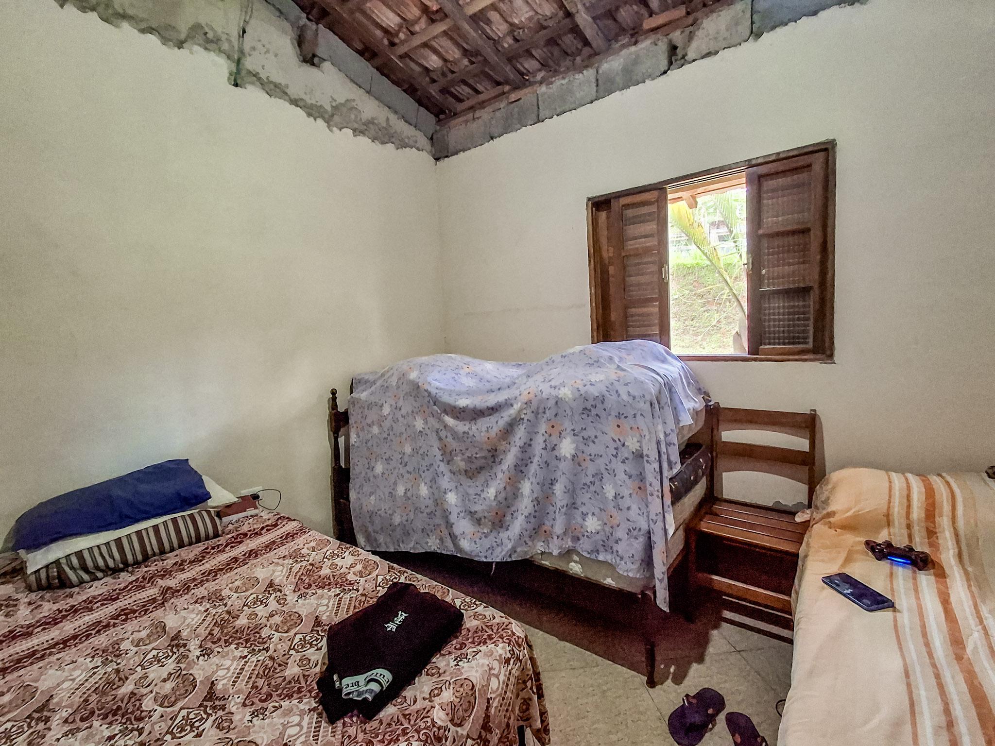 Chácara com piscina em Mairinque!