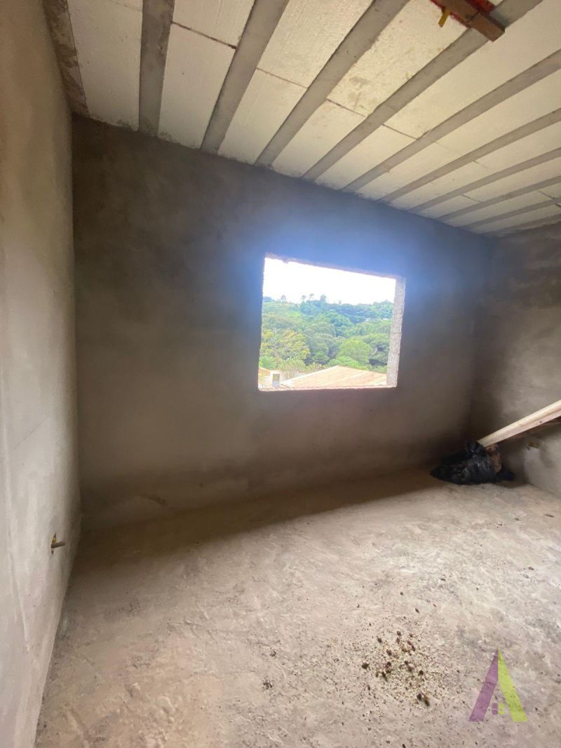 Sobrado em Fase de Acabamento em São Roque! 