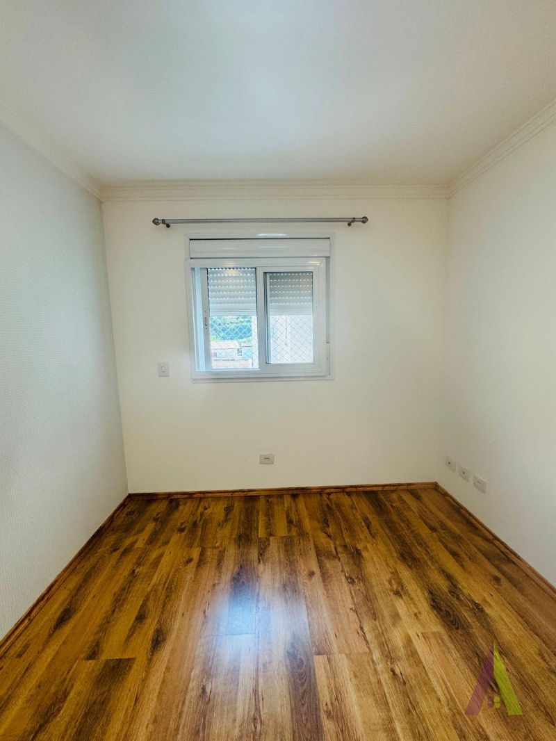 Apartamento com Acabamento de Primeira no Centro de São Roque!
