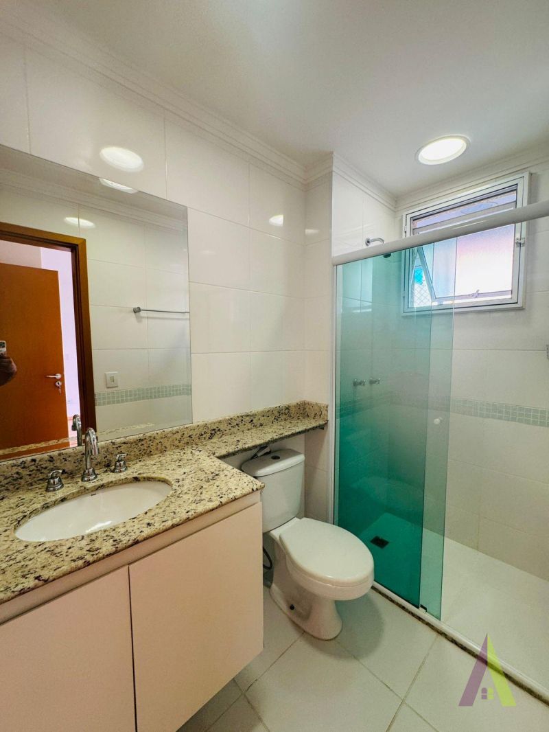 Apartamento com Acabamento de Primeira no Centro de São Roque!