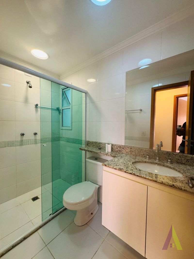 Apartamento com Acabamento de Primeira no Centro de São Roque!