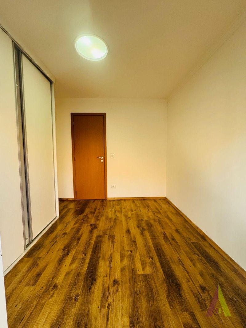 Apartamento com Acabamento de Primeira no Centro de São Roque!