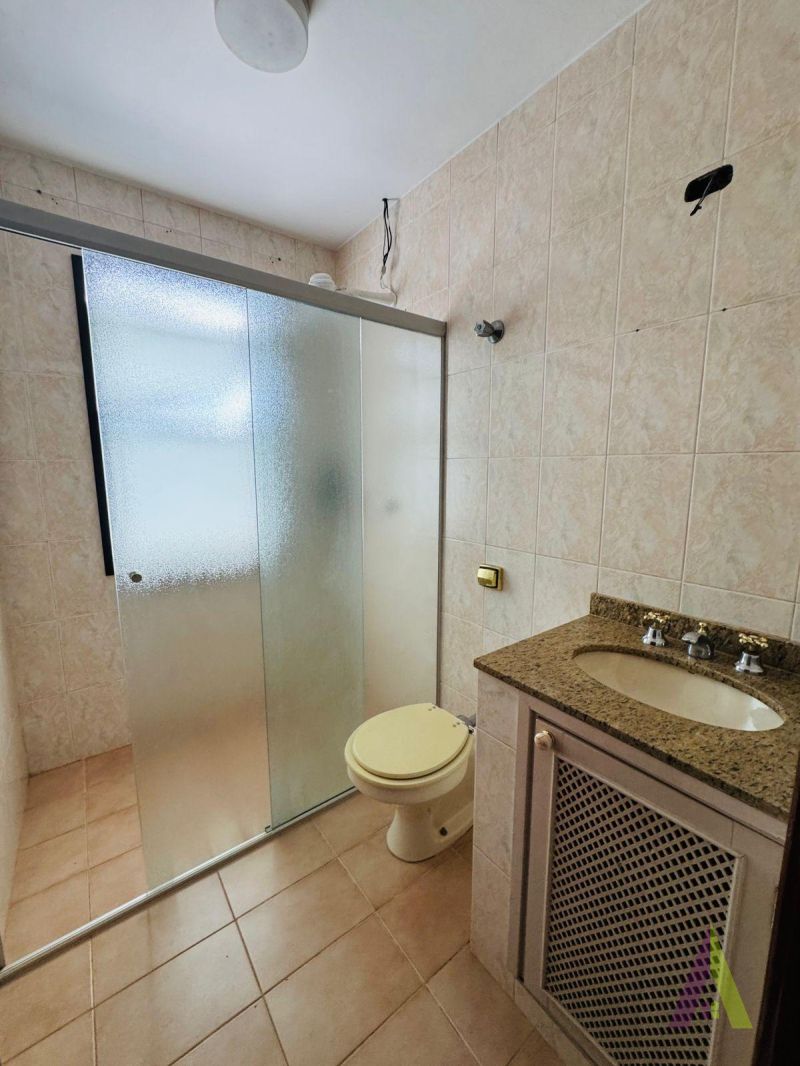 Casa Térrea Alto Padrão em Bairro Tradicional de São Roque!