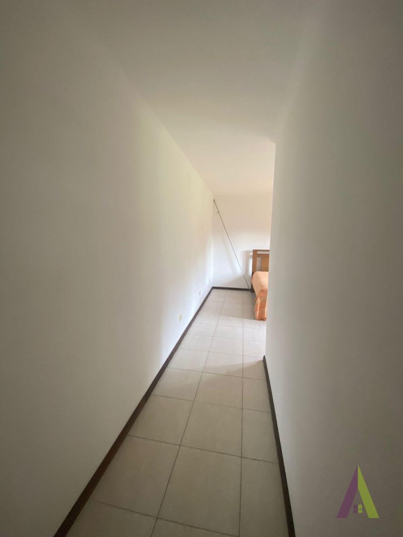 Sobrado de Alto Padrão com Vista Fantástica para a Cidade de São Roque! 