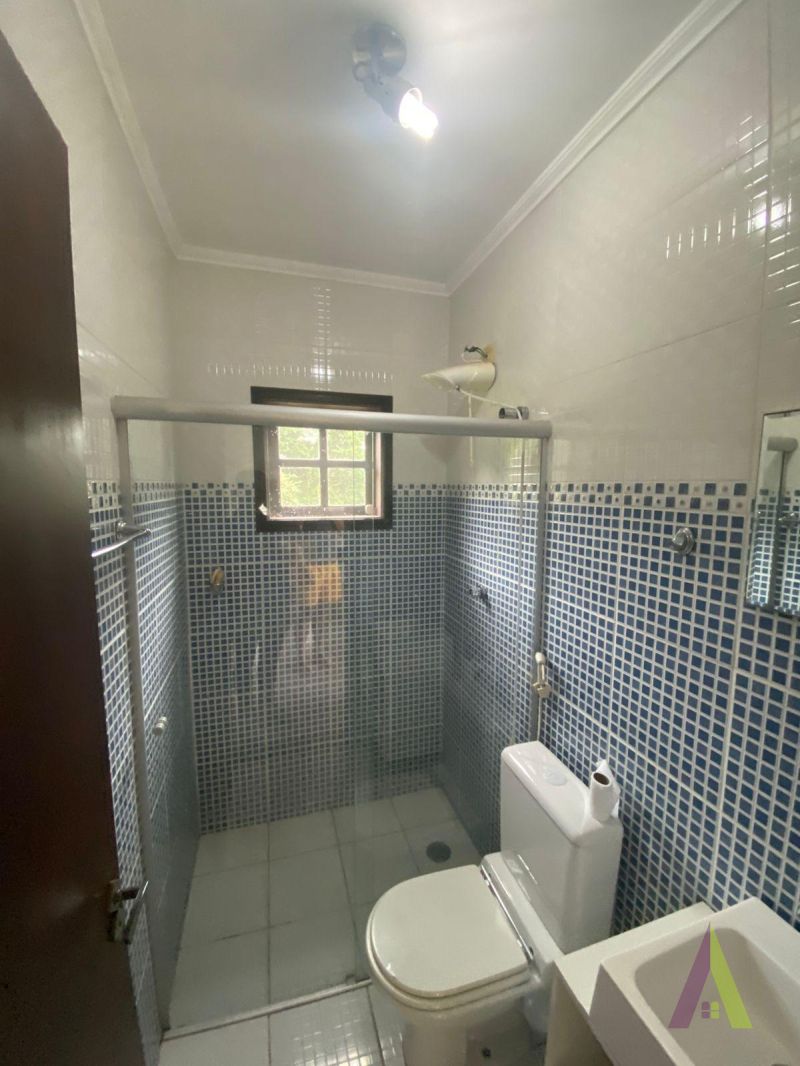 Sobrado de Alto Padrão com Vista Fantástica para a Cidade de São Roque! 