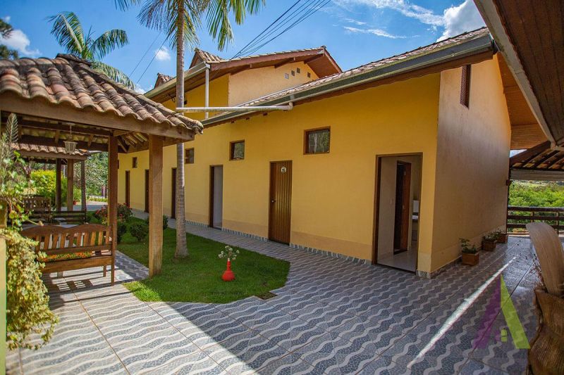  Restaurante na Estrada do Vinho em São Roque!