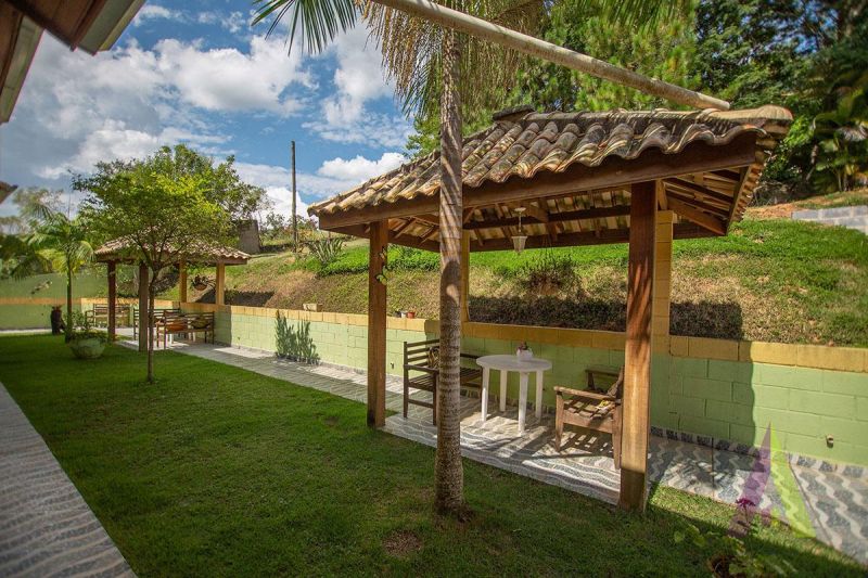  Restaurante na Estrada do Vinho em São Roque!