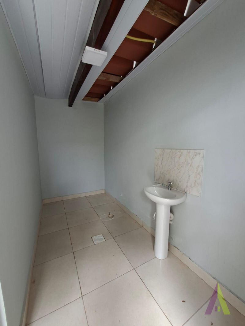 Sobrado Comercial no Centro de São Roque!