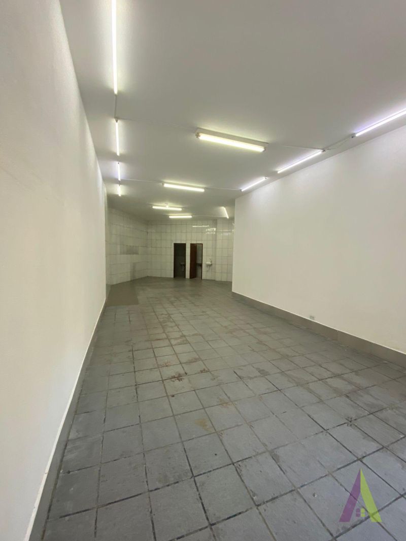 Ponto Comercial no Centro de São Roque!