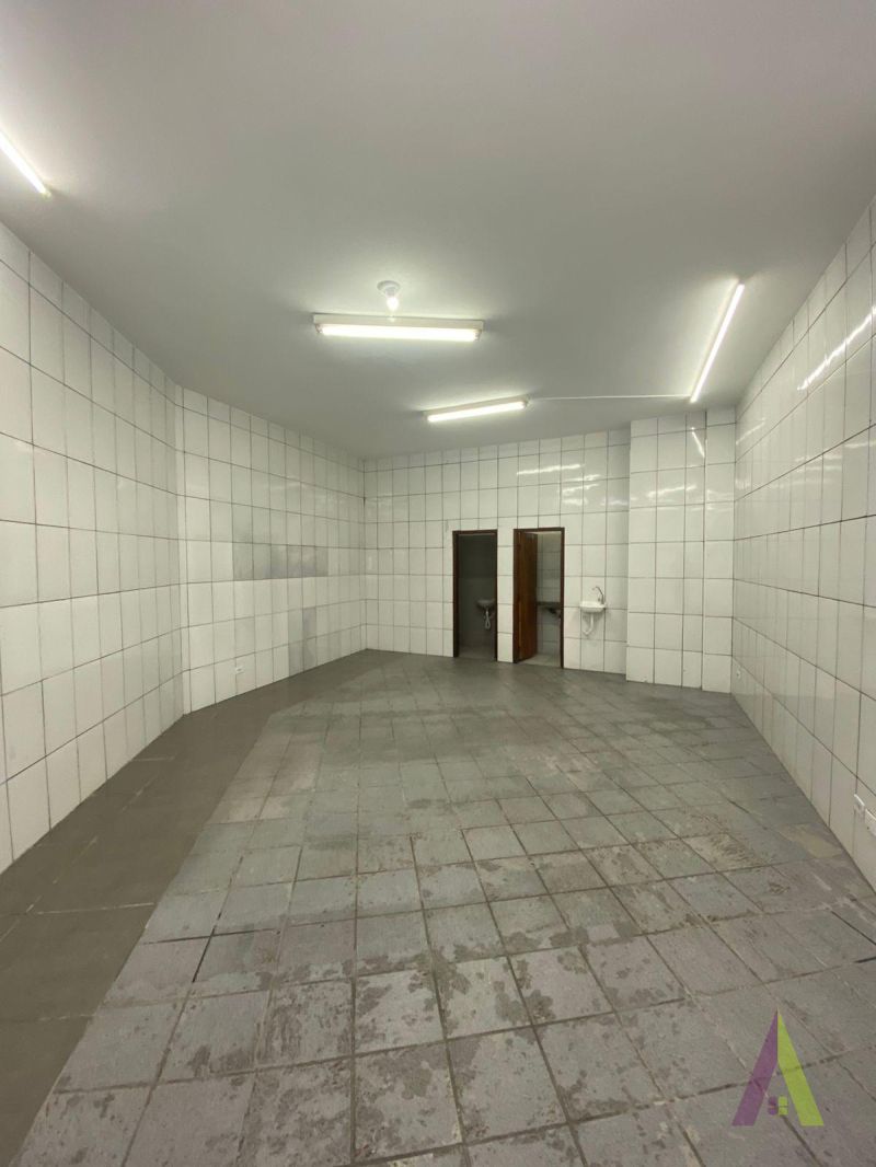 Ponto Comercial no Centro de São Roque!