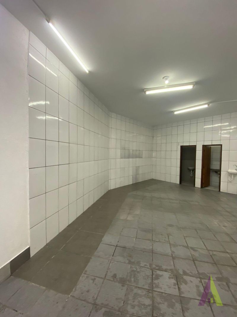 Ponto Comercial no Centro de São Roque!