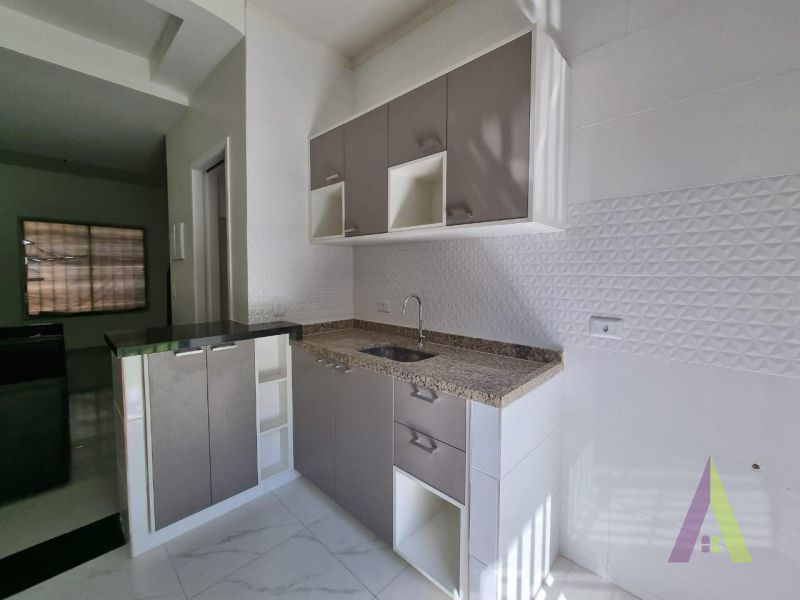 Sobrado Novo em Condomínio Fechado de São Roque! 