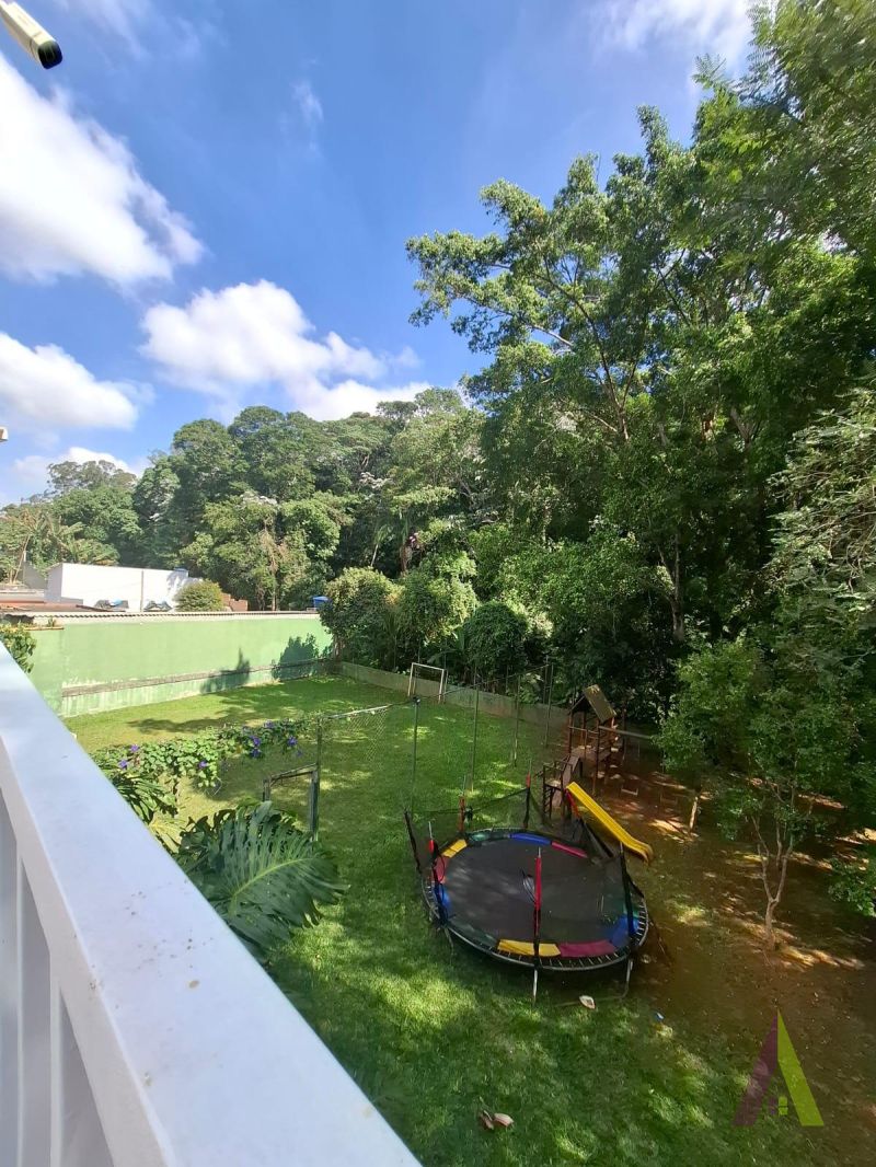 Sobrado em Condomínio Fechado em Cotia!