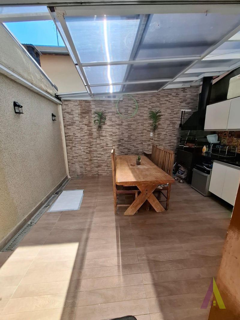 Sobrado em Condomínio Fechado em Cotia!