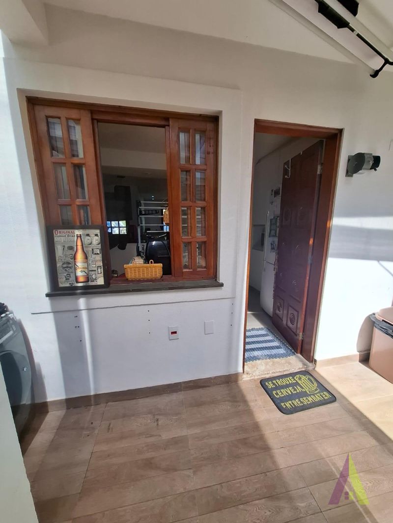 Sobrado em Condomínio Fechado em Cotia!