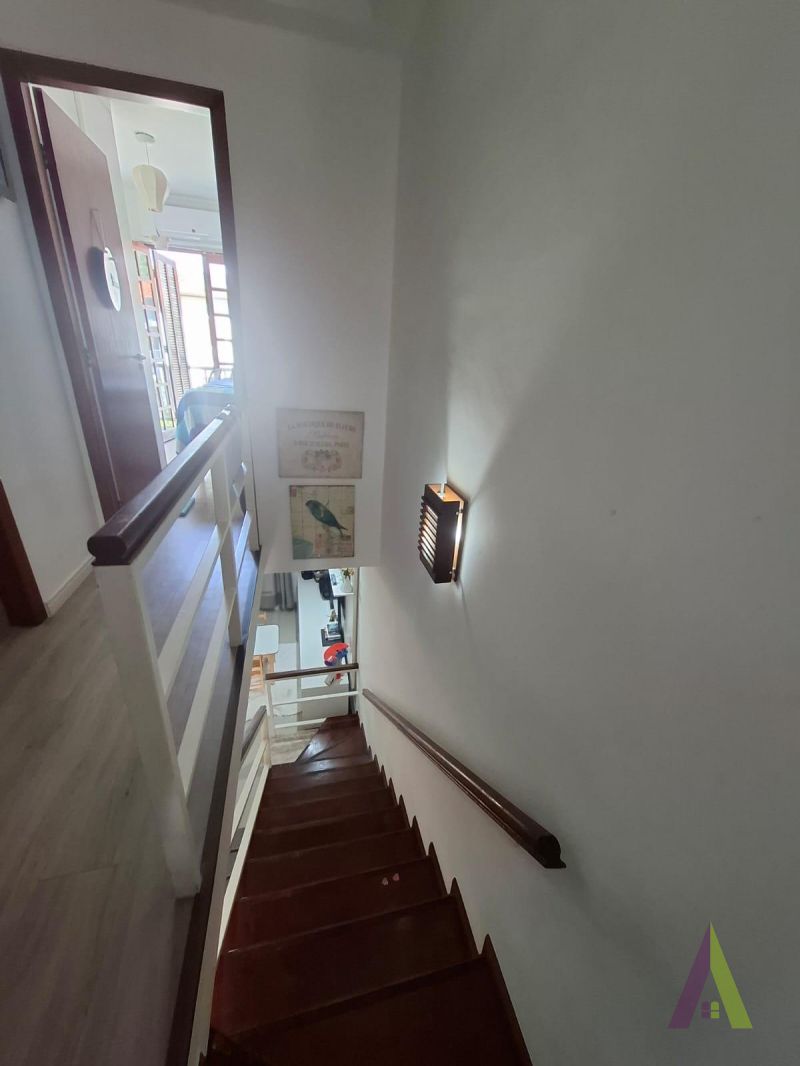 Sobrado em Condomínio Fechado em Cotia!