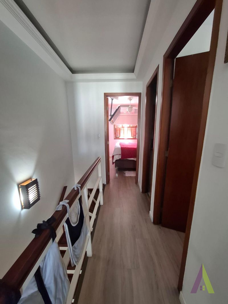 Sobrado em Condomínio Fechado em Cotia!