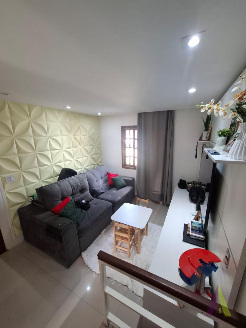 Sobrado em Condomínio Fechado em Cotia!