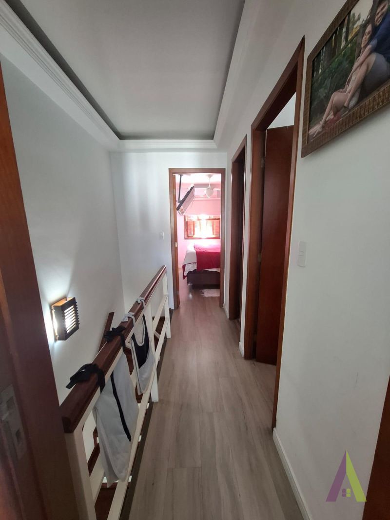 Sobrado em Condomínio Fechado em Cotia!