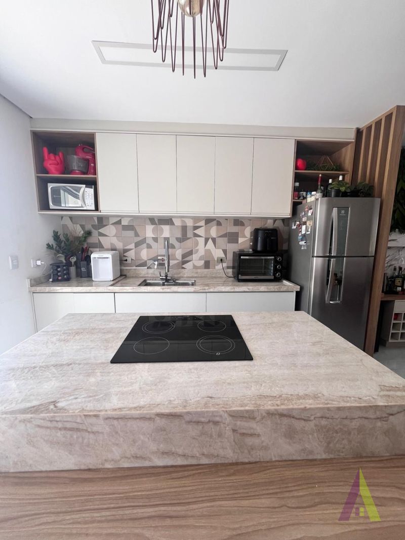 Sobrado Alto Padrão em São Roque!