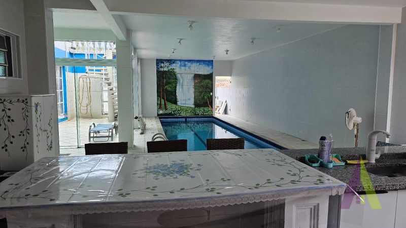 Pensionato para mulheres em São Roque!