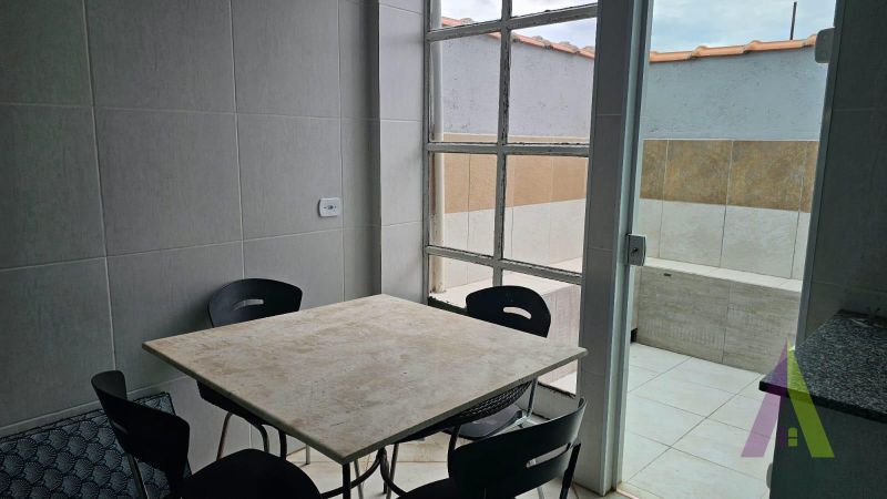 Pensionato para mulheres em São Roque!