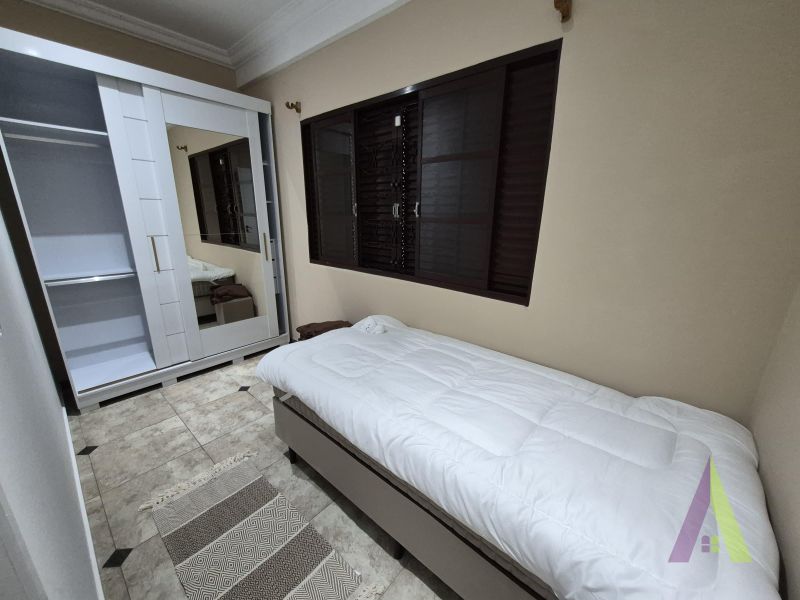 Pensionato para mulheres em São Roque!