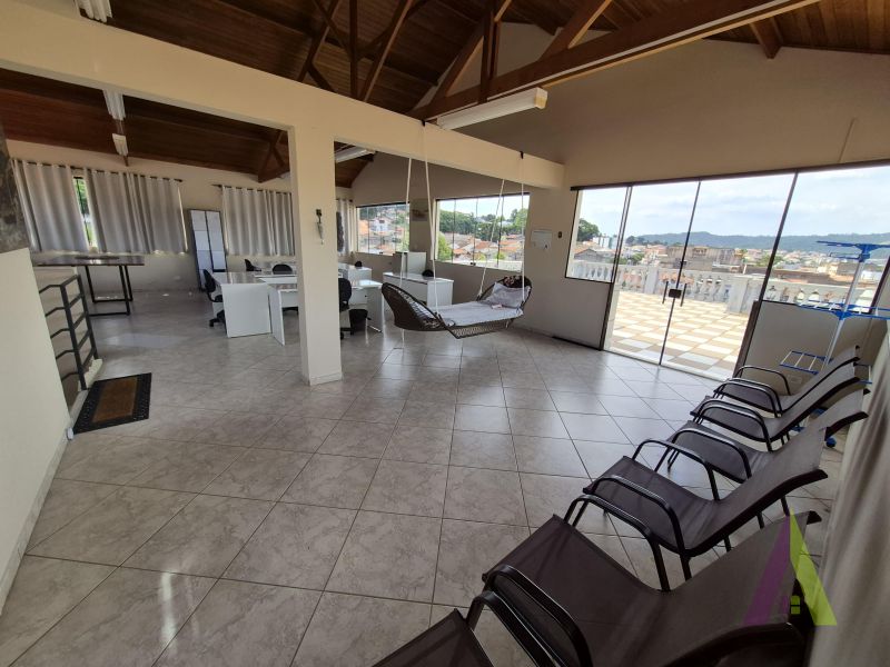 Pensionato para mulheres em São Roque!