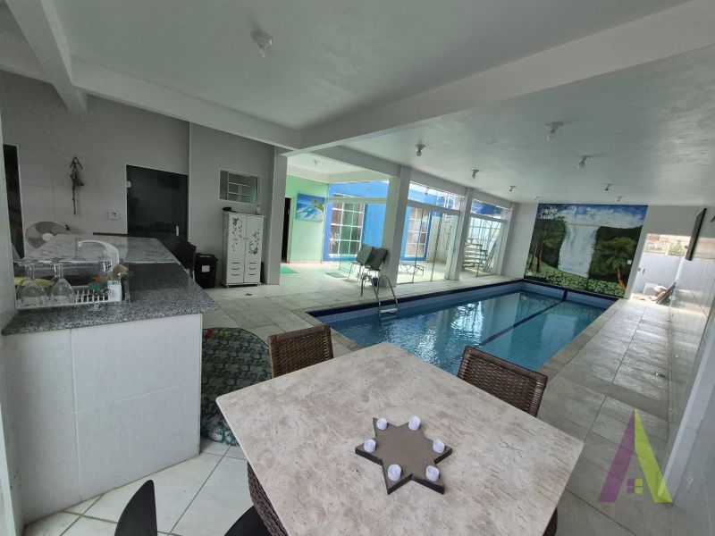 Pensionato para mulheres em São Roque!